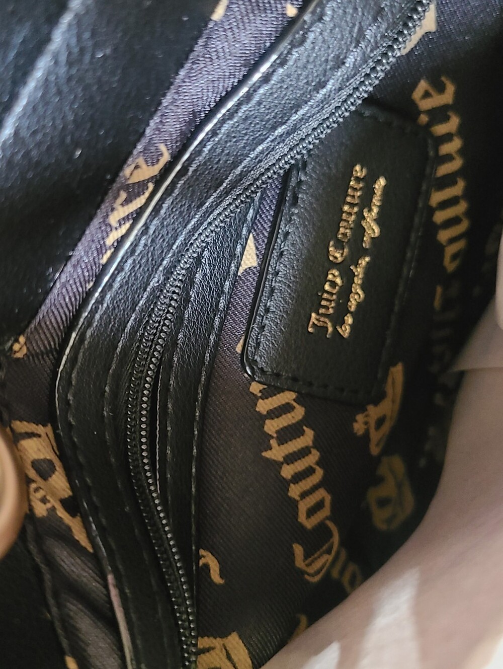 Juicy Couture Bag ♥️ - Picture 5 of 5